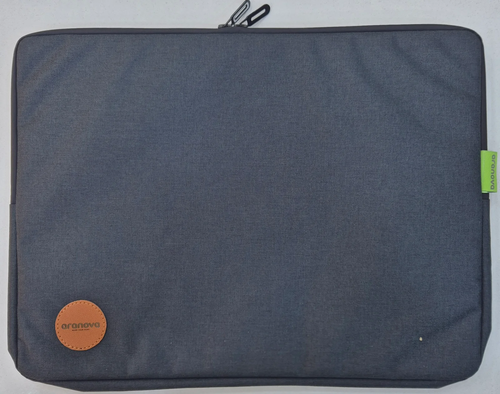 Pochette Aranova